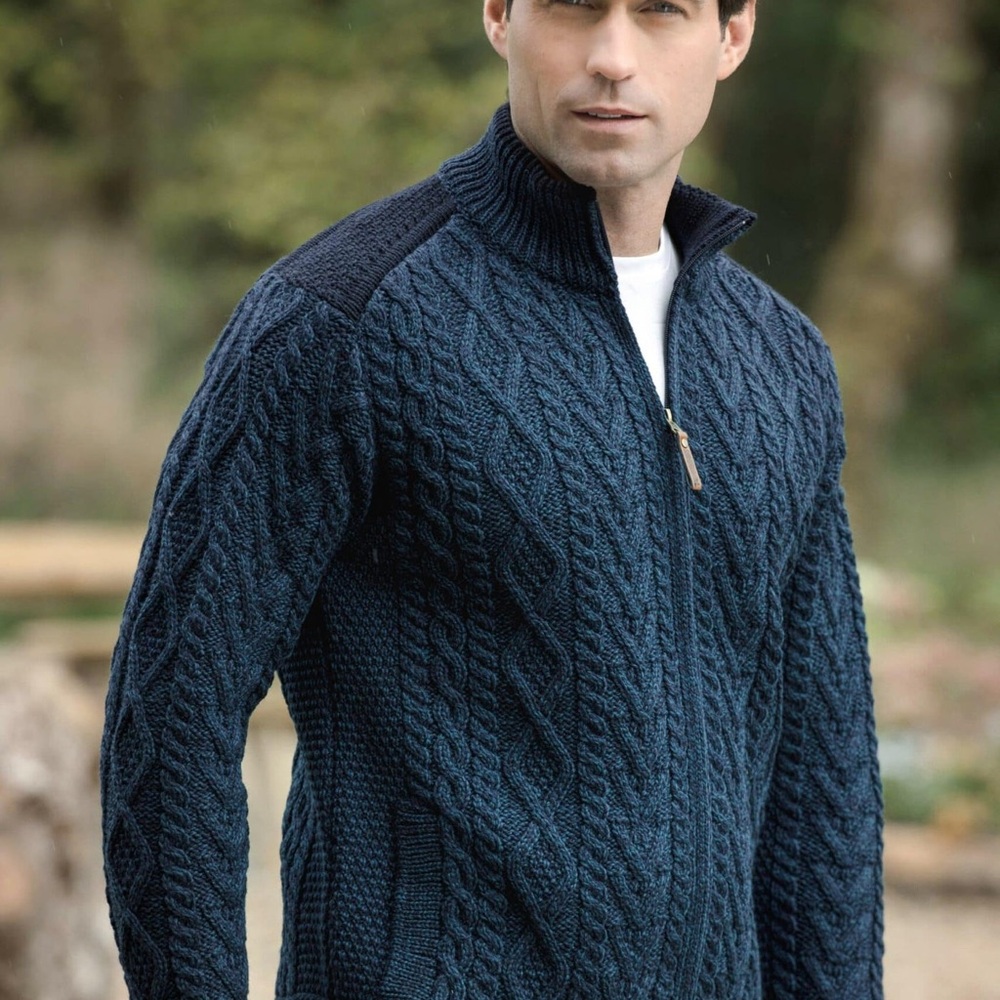 Aran Crafts Medium Men’s Blue Zip-Up Sweater